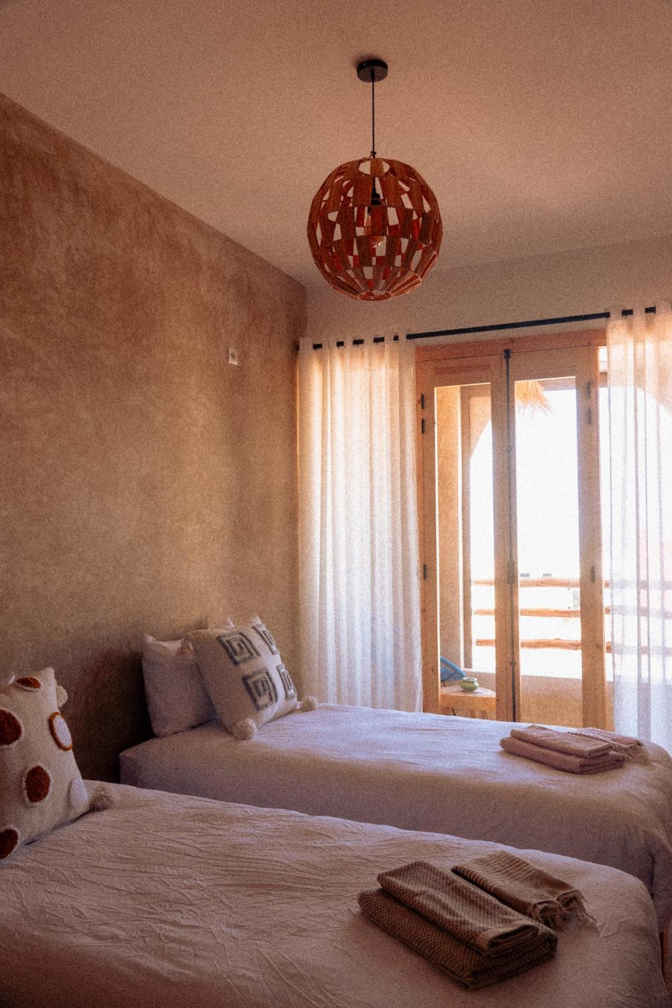 Hotel Melo Surf And Yoga Tamraght Esterno foto